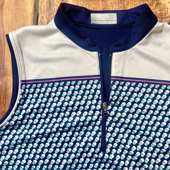 Women’s Callaway sleeveless 3/4 zip golf shirt. Medium - Picture 2 of 5